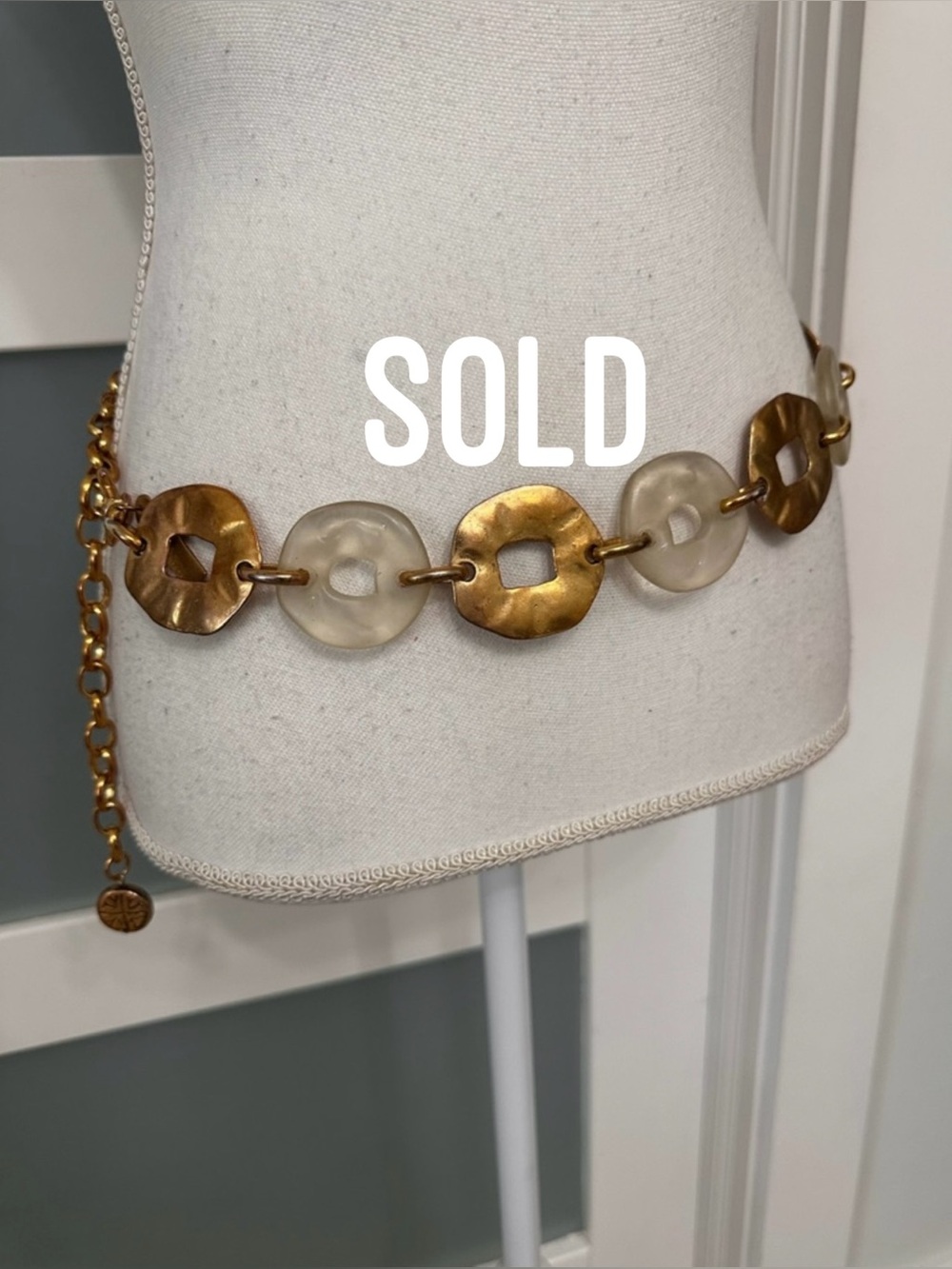 Vtg New York Studio Gold & Translucent Linked Disc Chain Belt Adjustable Retro